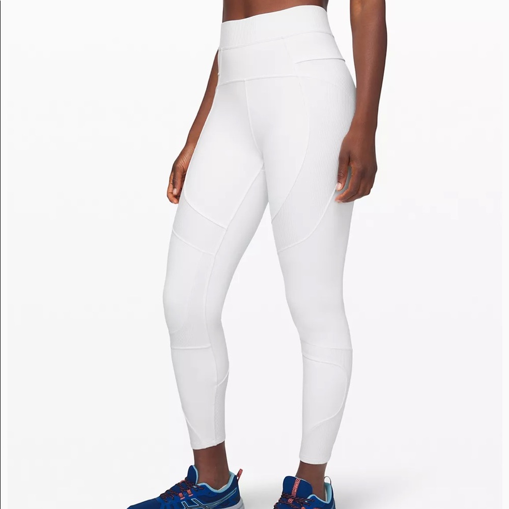 SOLD - NWT LULULEMON NEW AMBITION SUPER HIGHRISE TIGHT 25